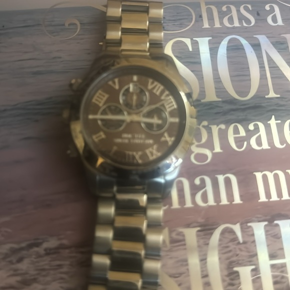 Micheal KORS MEN WATCH MODEL NUMBER 111201 - Picture 4 of 4